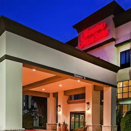 Hampton Inn & Suites Houston-Westchase Exterior photo